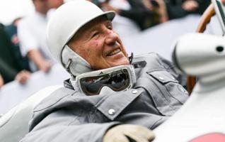 Sir Stirling Moss OBE Retires